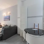 Ponte Vecchio Flat