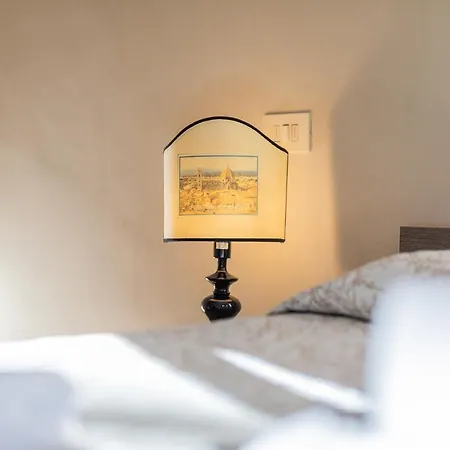Ponte Vecchio Flat شقة *